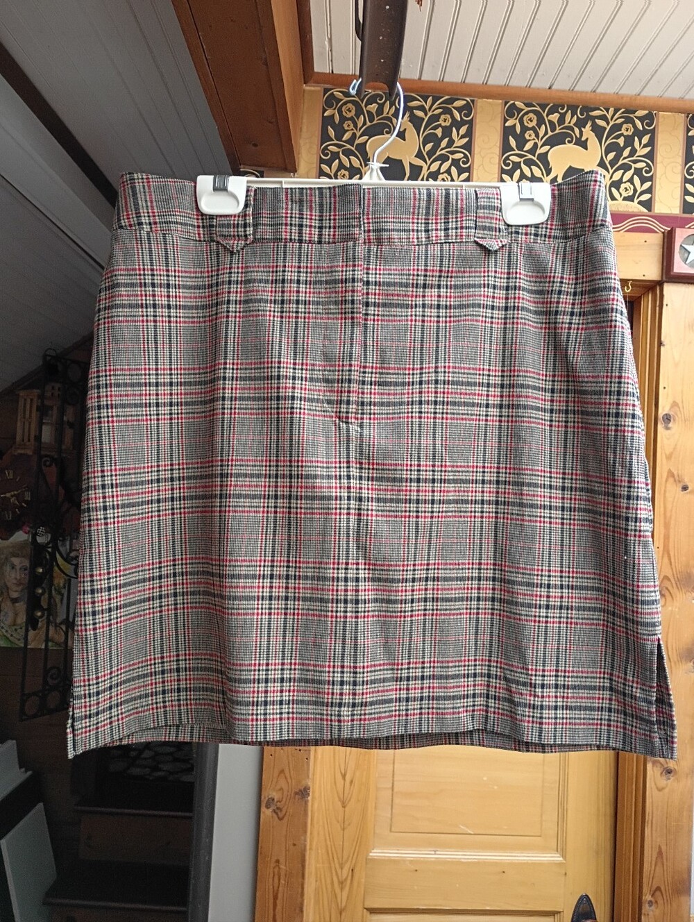 Vintage Fashion Bug Plaid Mini Skirt in Beige, Black and Red.